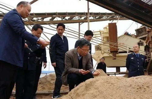 機(jī)制砂進(jìn)入“黃金時代”，機(jī)遇與挑戰(zhàn)并行，如何抓住機(jī)遇，你需要知道這四點(diǎn)！