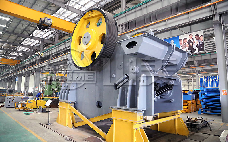 顎式破碎機(jī)怎么樣？顎式破碎機(jī)的性能特點(diǎn)